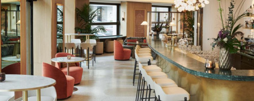 Silk Restaurant & Bar