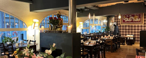 Mamo Thai Restaurant